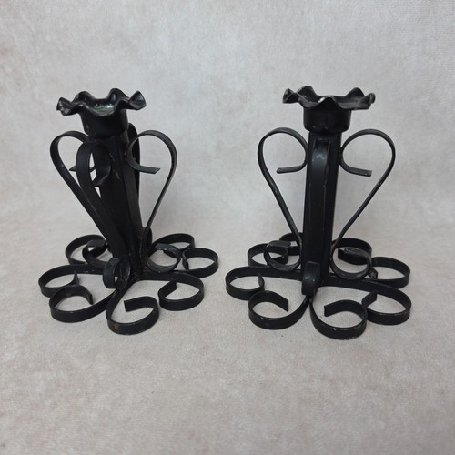 Paire bougeoirs fer - bougeoirs, en