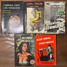 LOT 7 LIVRES ROMAN NOIR