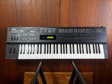 Synthétiseur algorithmique programmable numérique Yamaha DX7s FM avec sac...