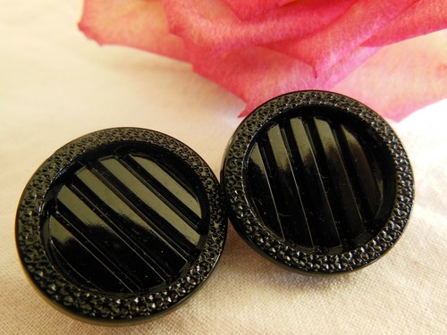 Duo gros boutons anciens - , en