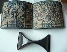 Support + 2 anciens tampons d'école plaque métallique géographie  Fab. Allemande