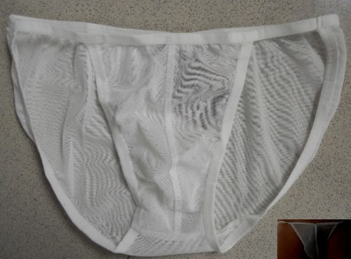Slip échancré transparent