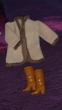 Vêtement  & bottes poupée CATHY BELLA Manteau  URANUS 1981