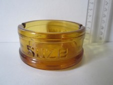 CENDRIER EN VERRE APERITIF