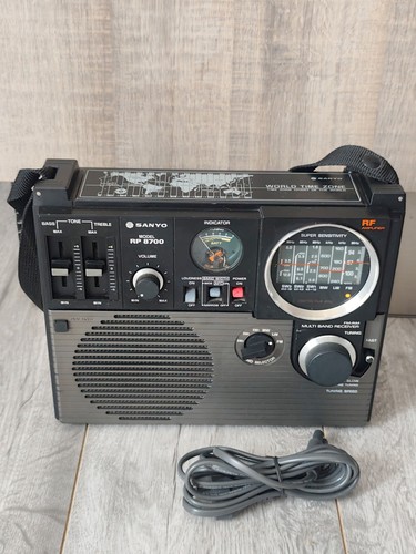 Sanyo 8700 radio - rp, fm/am
