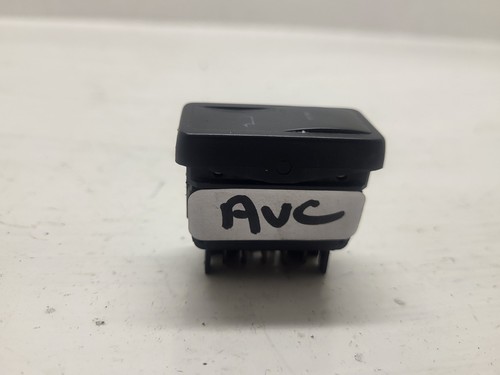 Bouton lève vitre avant