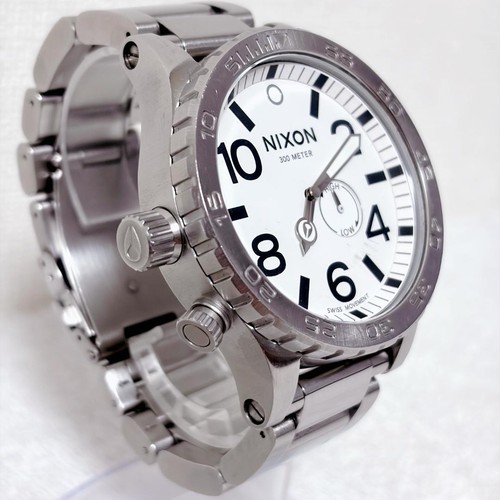 Montre bracelet authentique - montre-bracelet,