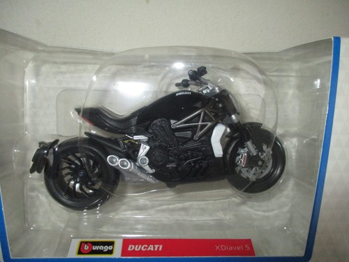 Burago miniature moto - burago,