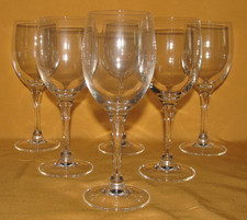 6 verres à eau en cristal