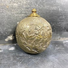 Boite à noix de bétel ronde