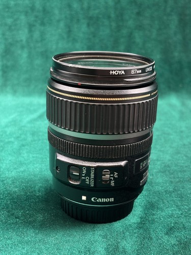 Canon f 4 - ef-s, is