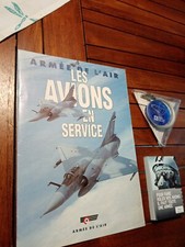 Lot revues et goodies-armée