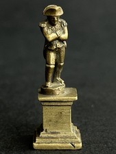 Ancienne PETITE FIGURINE