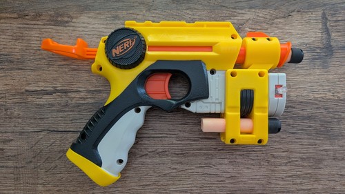 Pistolet nerf strike nite - n-strike,