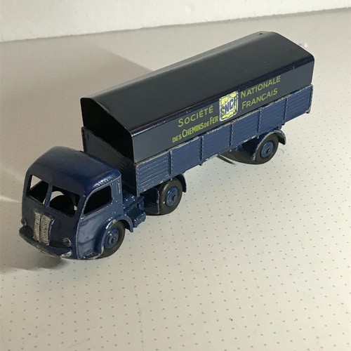 Dinky toys meccano france - dinky,