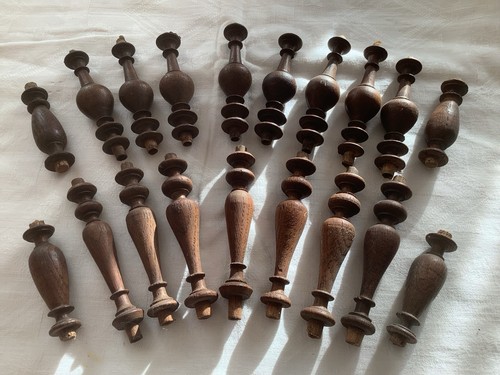 Lot tourillons anciens bois - 19,