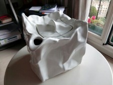 Théière porcelaine blanche anglaise aspect froissé très originale