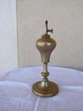 Ancienne Lampe à Pétrole en