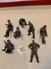 Maquette 7 Figurines 1/35eme