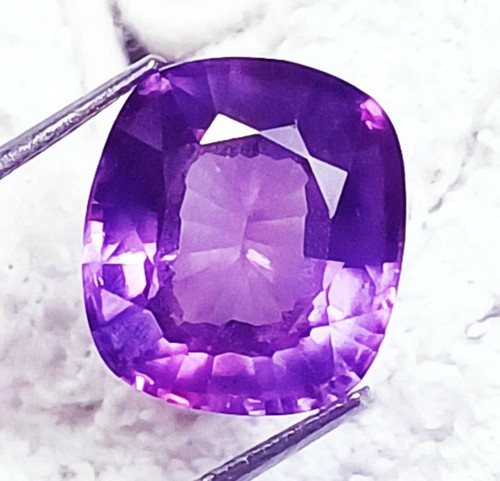 Gemme taillée alexandrite - taillée,