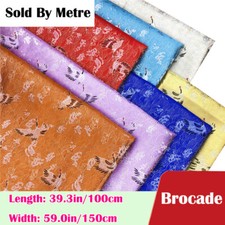 Robe En Brocart Style Oriental