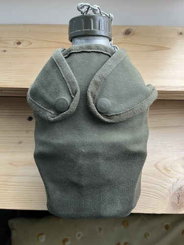 Gourde militaire armée - gourde,