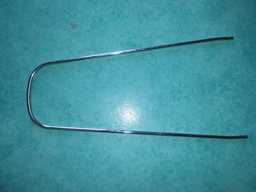 Tringle chromée garde boue