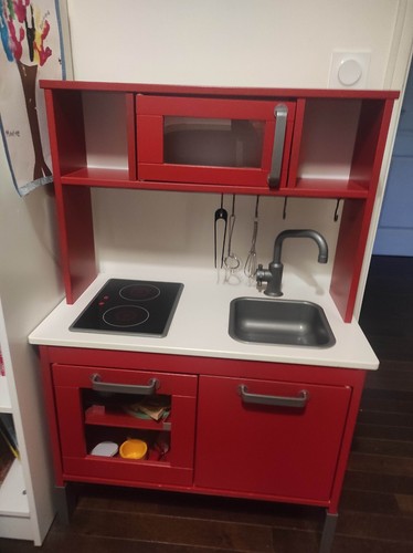 Cuisine enfant bois rouge ikea - enfant,