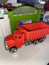 1979 HOT WHEELS-1/64 Red