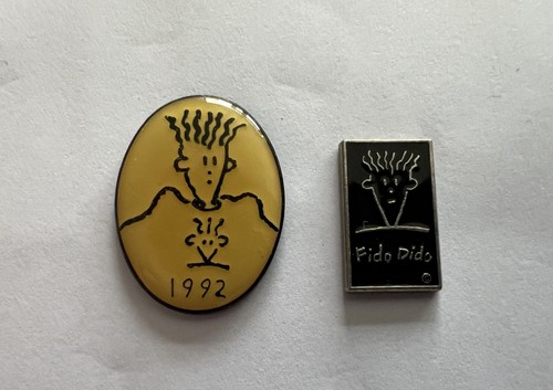 Pin mascotte personnage - 2, pin's