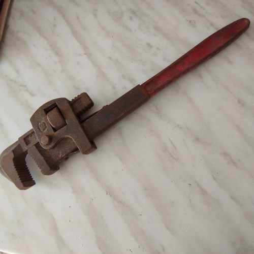 Clef griffe 18 molette - ,