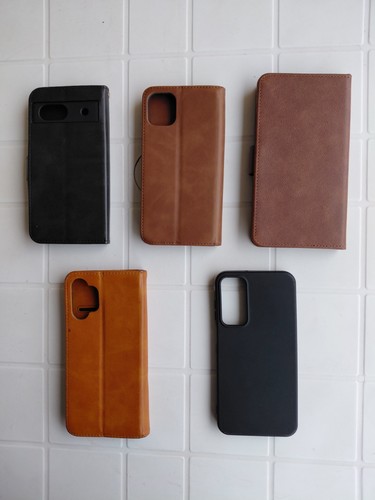 Lot coques pour - de,