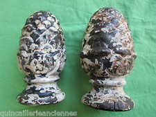 2 grosses boules escalier pilastre glands pignes fonte ancienne hauteur 14 cm