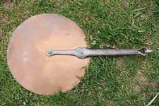 Couvercle ancien métal cuivre