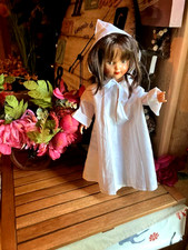 ROBE NEUVE COMMUNION AVEC CAPUCHE marie francoise mode et travaux