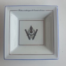 Coupe vide poche militaire