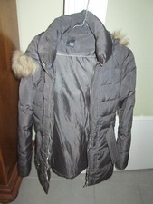 Veste à capuche (avec fourrure) noire taille S marque Pimkie