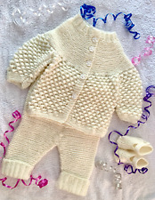 Ensemble Bébé 2 pièces-0/3mois-NEUF-Fait main+ Chaussons