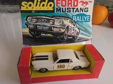solido serie 100.Ford Mustang rallye.réf 147 bis.boite.