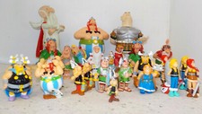 26 figurines Asterix & Obelix - 2 Plastoy, 6 huilor 1967, 1 Macdo & 6 MPG - B12