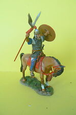 DELPRADO  : COLLECTION DU MOYEN AGE   TRES BEAU CHEVALIER A CHEVAL  