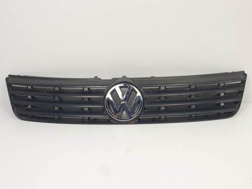 3b0853653c grille gauche capot - grille,