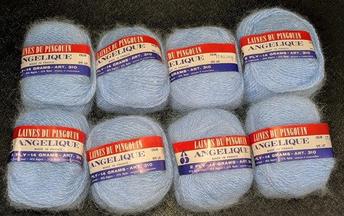 Italian blue yarn balls - 8, 50%