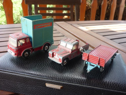 Lot corgi toys chipperfields - lot,