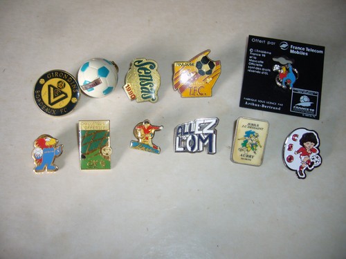 Lot pin football om - pin's,
