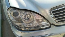 phare droit MERCEDES-BENZ