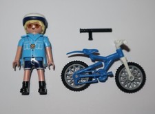 Playmobil Figurine Personnage Policier + Vélo VTT et Accessoires