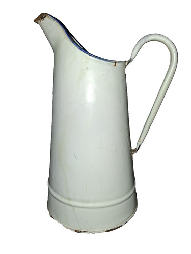 Ancien broc tôle - ancien,