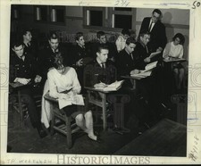 1964 Press Photo Loyola