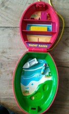 boite Betty's club yacht races style polly pocket .